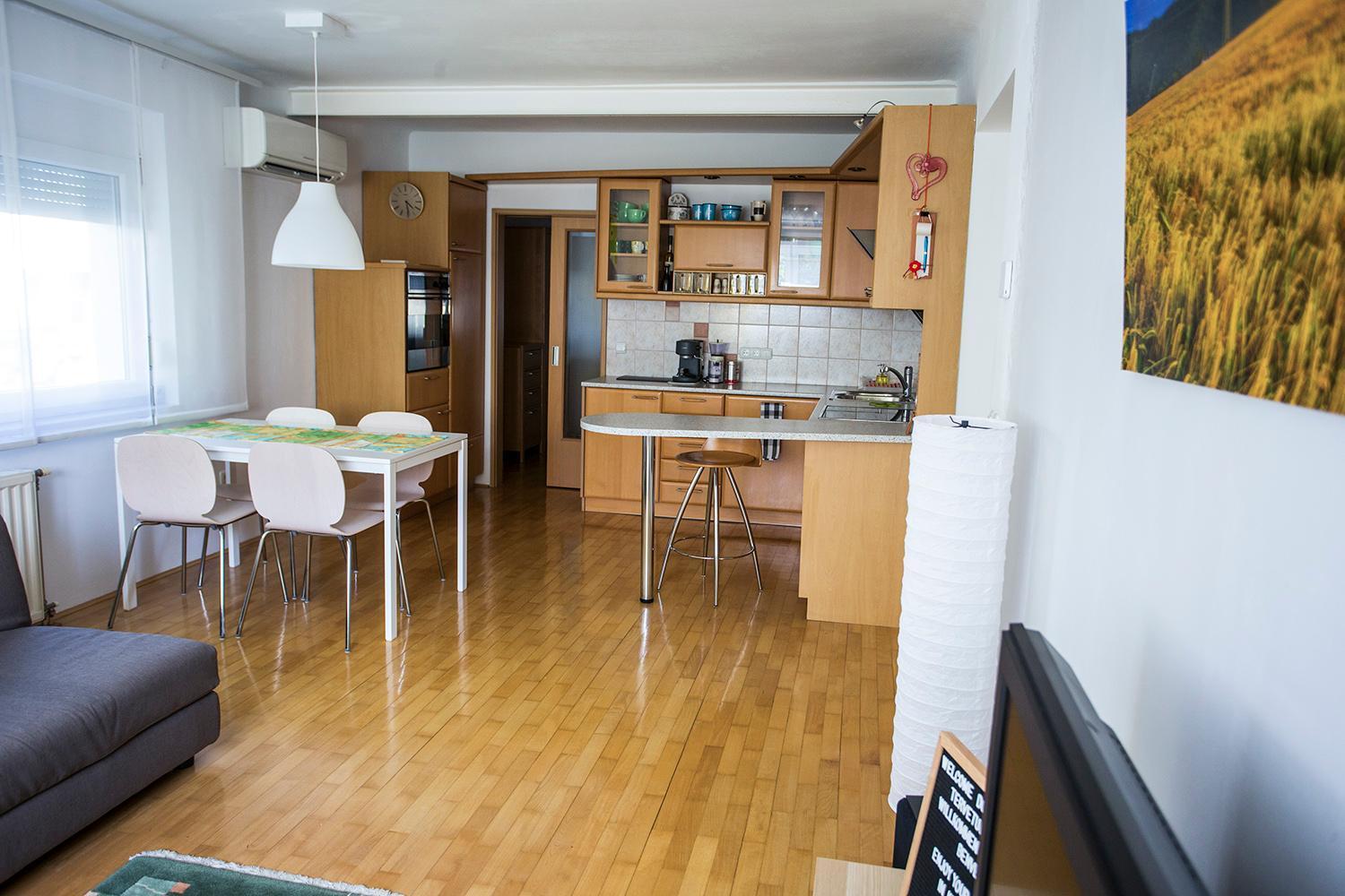 Goldenfields Apartment クラーニ エクステリア 写真